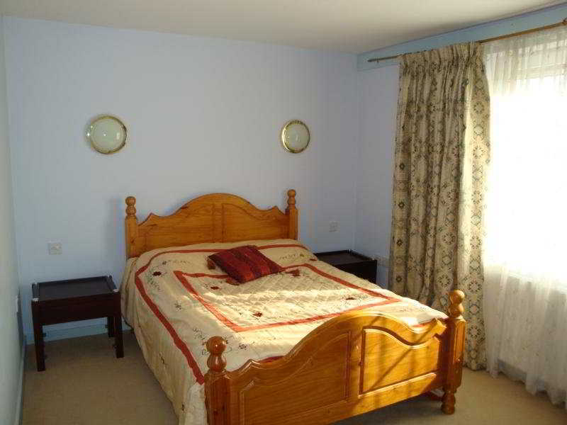 Stansted Skyline Hotel Грейт Дънмоу Екстериор снимка